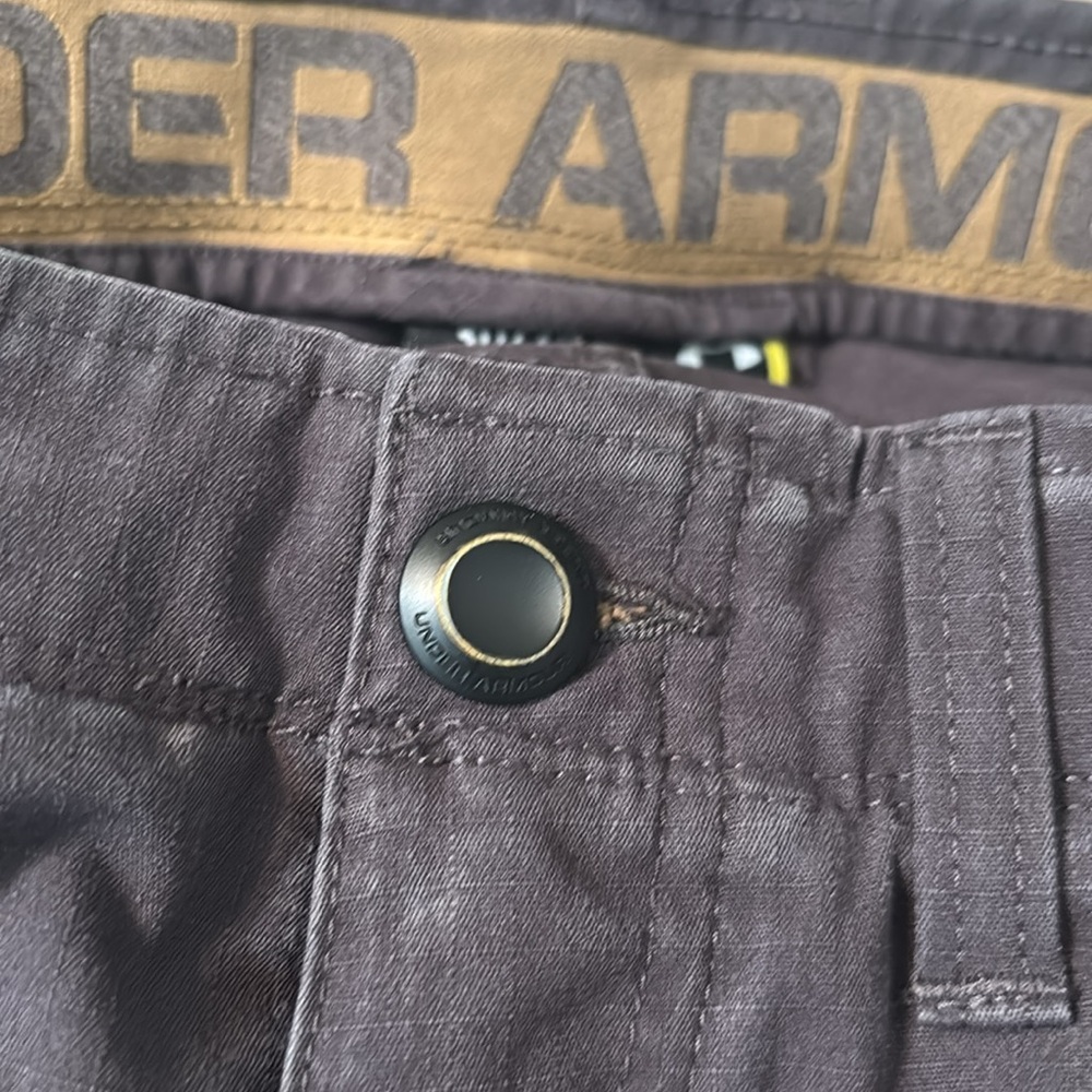 Under Armour Men’s UA STORM Tacticsl Patrol Pants in Dark Gray - Picture 10 of 11